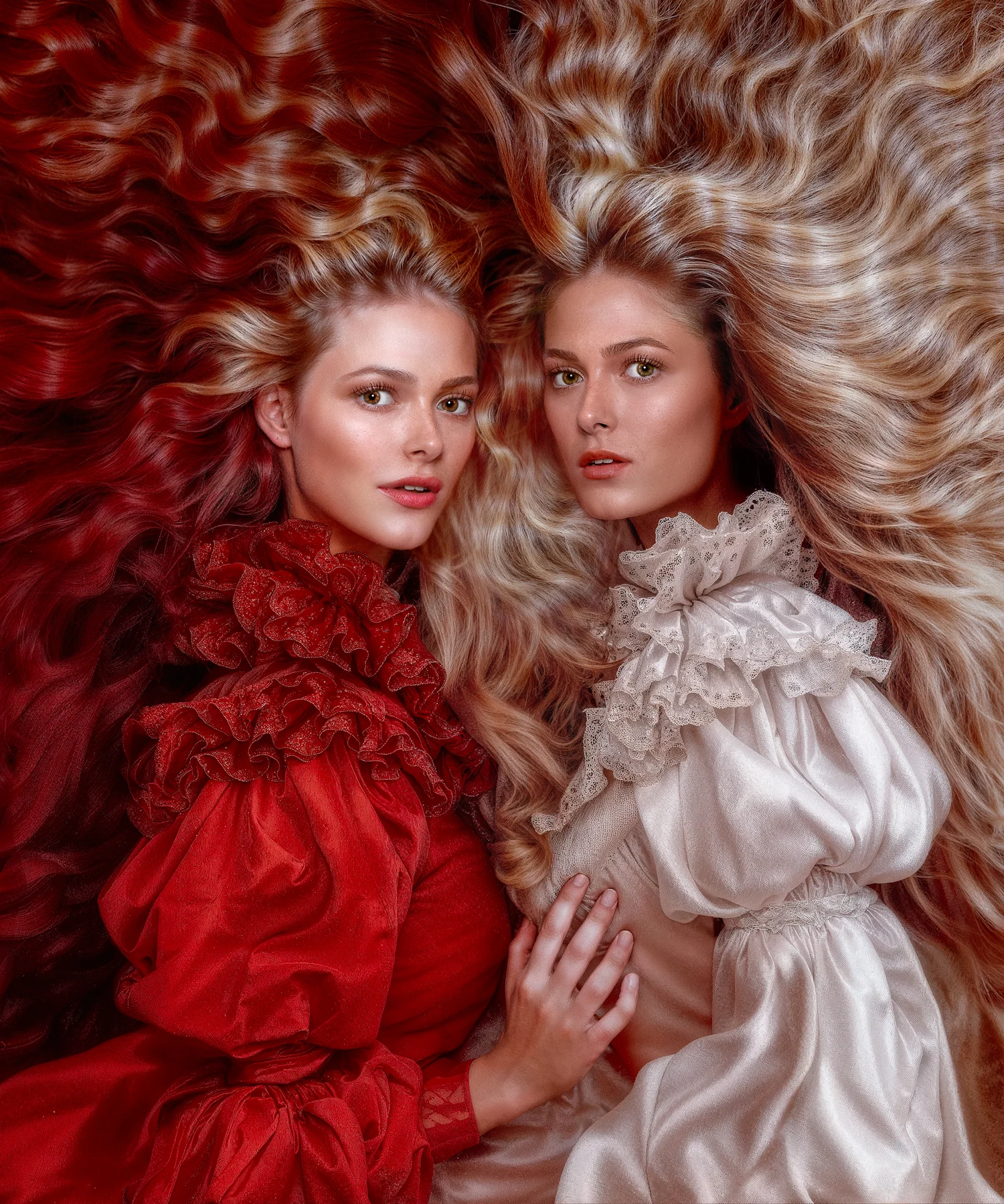Double portrait in red and white